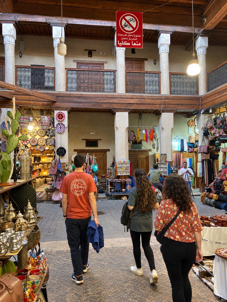 Paseo por el zoco de Marrakech