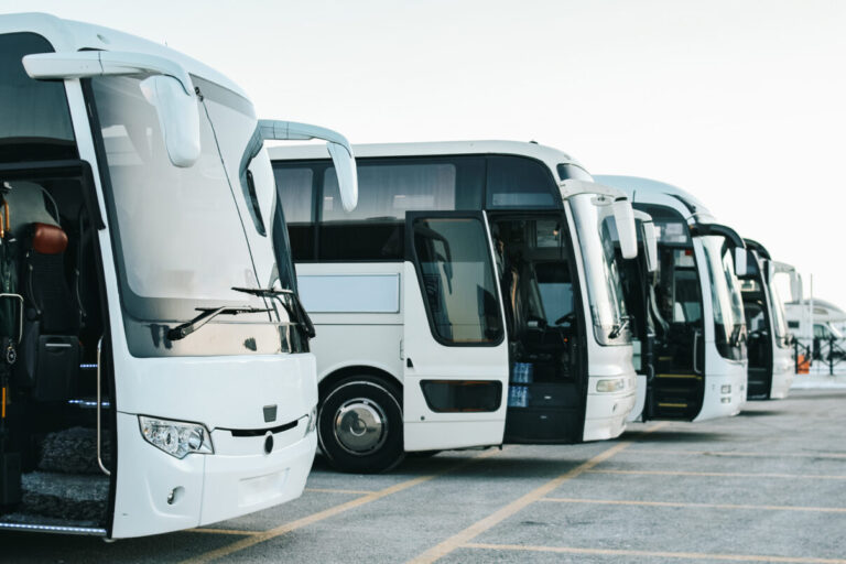 Servicios de transporte para grandes eventos empresariales