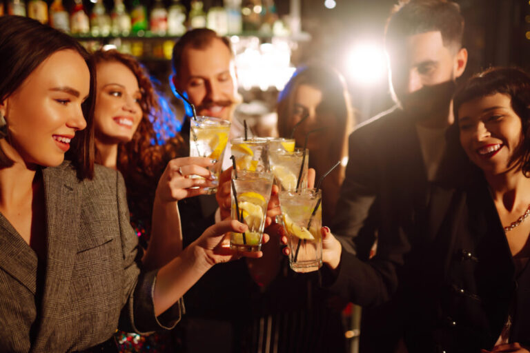 Beneficios de los afterworks para la retención de talento
